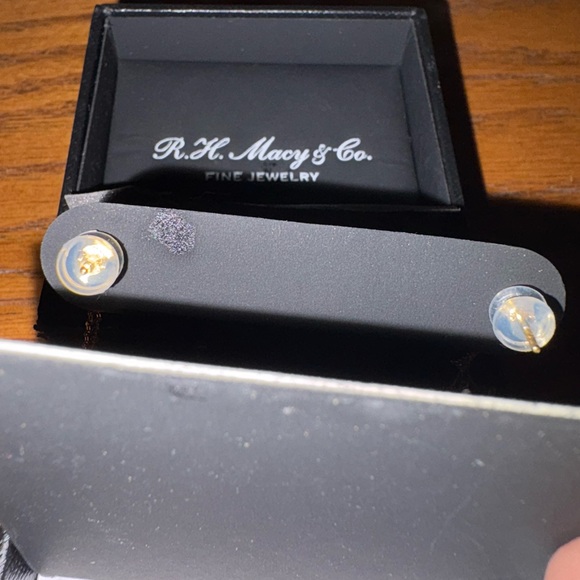 10K Gold Crescent Moon Earrings - Picture 2 of 7